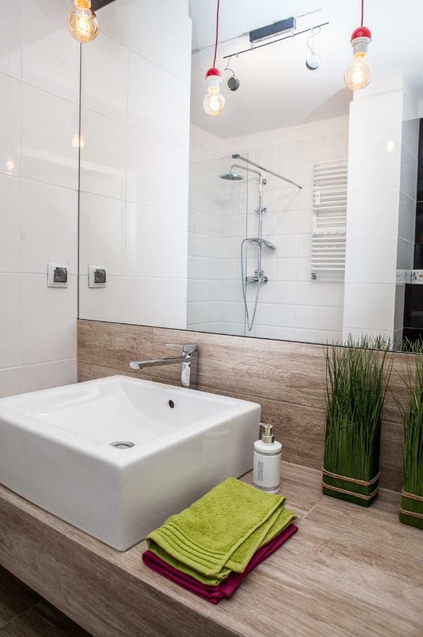 Sea-House Apartment Колобжег Экстерьер фото